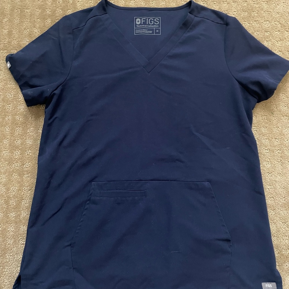 Figs Technical Collection Navy Blue Women's Nursing Scrub Top Size M pockets